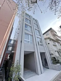 東京都新宿区西早稲田1【マンション】の外観