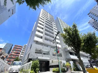 エストーネハーバーランド【6階】の外観