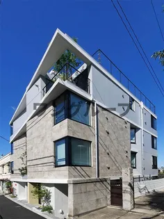 ヤネコテラスの画像