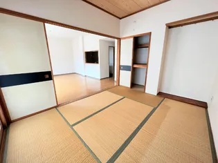 ソシア竜南【1階】の内装