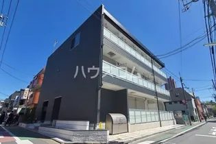 リブリ・三軒茶屋【1階】の外観