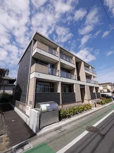 ル ジャルダン【3階】の外観