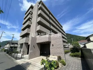 スカール屋島の画像