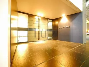 ラ フォンスの画像