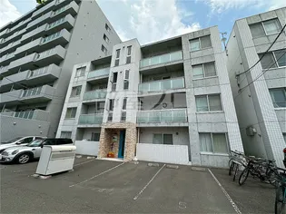 北海道札幌市中央区北十二条西17【マンション】の外観