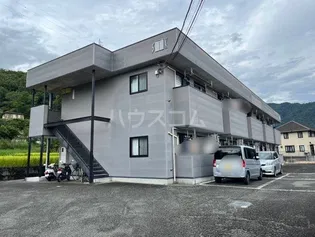 ゴールドハイツ窪田の画像