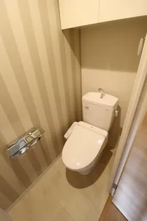 TWIN TOWERS Selina【7階】の内装