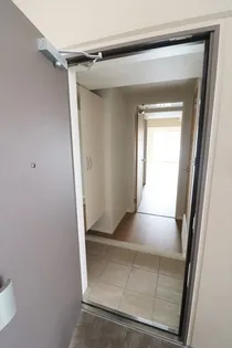 TWIN TOWERS Selina【7階】の玄関