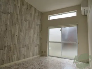 ブルージェント国見【1階】の居間