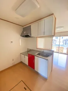 リバージュII【1階】のキッチン