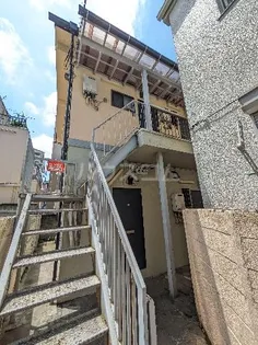 ベジコート明大前【2階】の外観