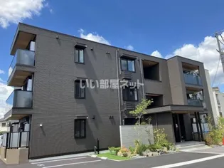 Repos【1階】の外観