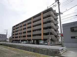 ティアラ シェード桧原の画像