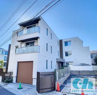 ラマージュ品川【3階】の外観