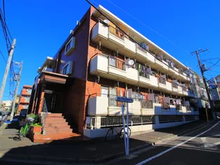 ファミ-ルA【2階】の外観