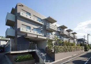 コンフォリア学芸大学の画像