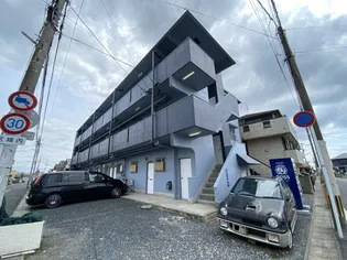 西ハイツ【3階】の外観