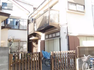 ヒカリハイツ【2階】の外観