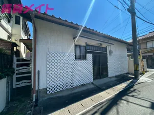 三重県桑名市伊賀町【一戸建】の外観