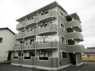 マンションエストメール【1階】の外観