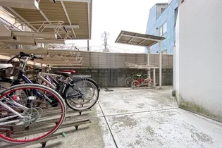 ガリシアヒルズ西麻布WEST【5階】の地図