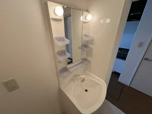 グランアズール【1階】の内装