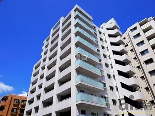 東京都小金井市本町5【マンション】の外観