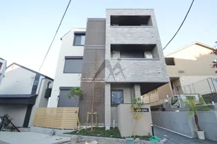 アヴェニール宮崎台【3階】の外観