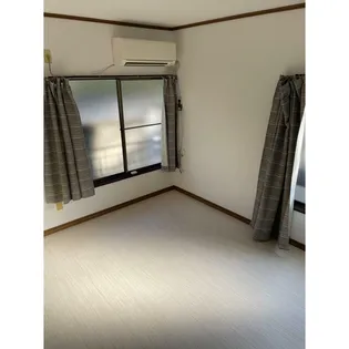 フラット南の画像