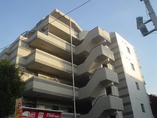 クレッセント白金【1階】の外観