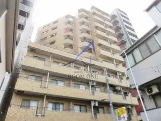 ライオンズマンション初台第3【10階】の外観
