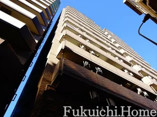 東京都渋谷区本町1【マンション】の外観