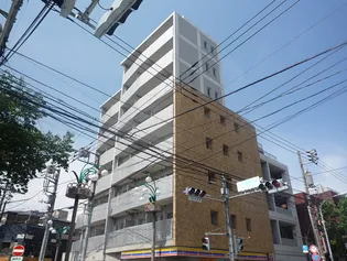 東京都渋谷区本町6【マンション】の外観
