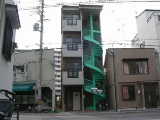 山坂サウンドヒルズ【4階】の外観