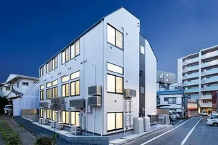 東京都新宿区若葉1【アパート】の外観