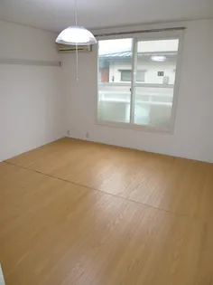 メゾンドツナ【1階】の居間