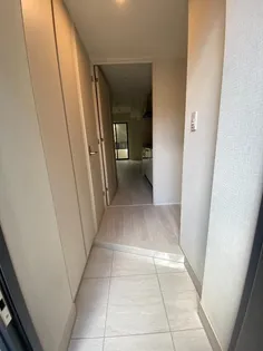 オープンレジデンス祐天寺【1階】の玄関