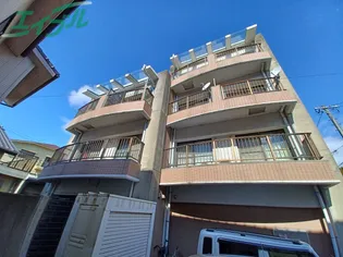 ローマンヒルズ太陽【2階】の外観