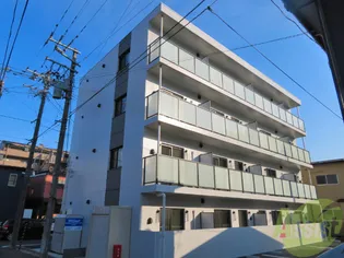 コモンリード華孝【3階】の外観