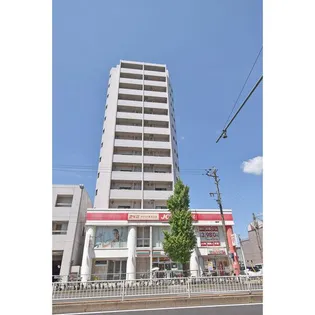 愛知県名古屋市北区城見通3【マンション】の外観