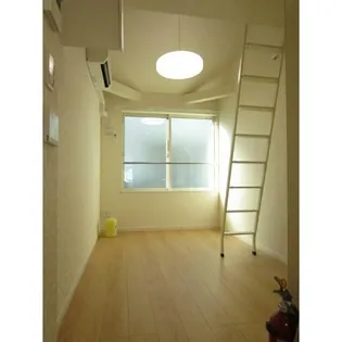 ネクサス新宿戸山公園【1階】の内装