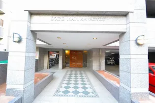 ロアール松川町【7階】の外観