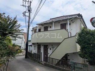 ピュアブラッサム【2階】の外観