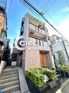 東京都新宿区弁天町【マンション】の外観