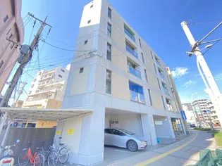 カトレア90【4階】の外観