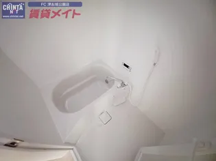 ガーデンヒルズ2号館【2階】の風呂