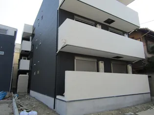 クローバーハイツ鷹合【2階】の外観