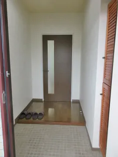 シティ富士見【3階】の玄関