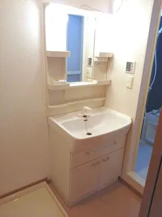 サン・フィオーレII【1階】の内装