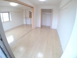 YAMATO II【2階】の内装